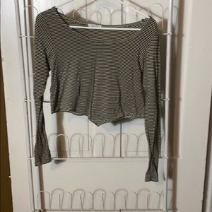 Olivia Rae long sleeve crop top. Size large